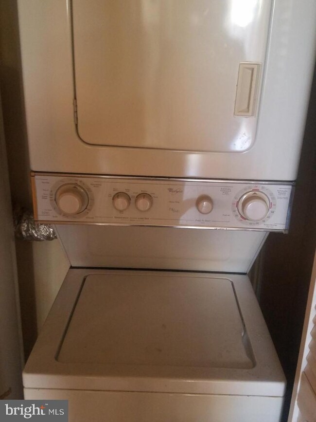 606 N Eutaw St unit D, Baltimore, MD 21201 - photo 5