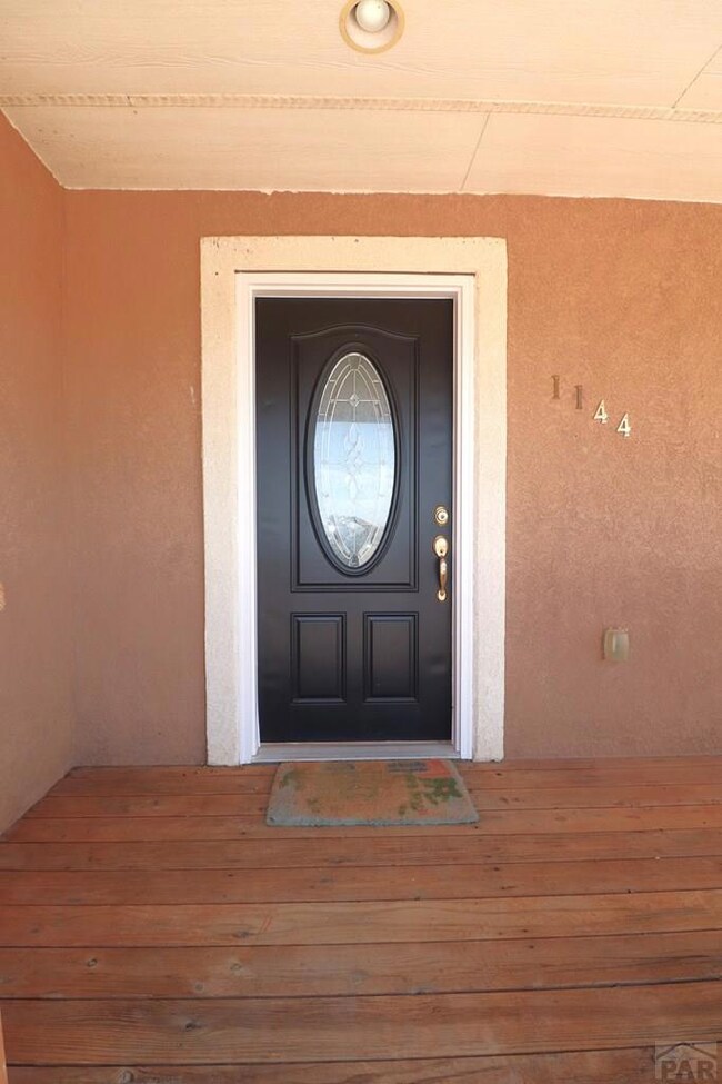 1144 N Calico Rock Ln, Pueblo, CO 81007 - photo 2