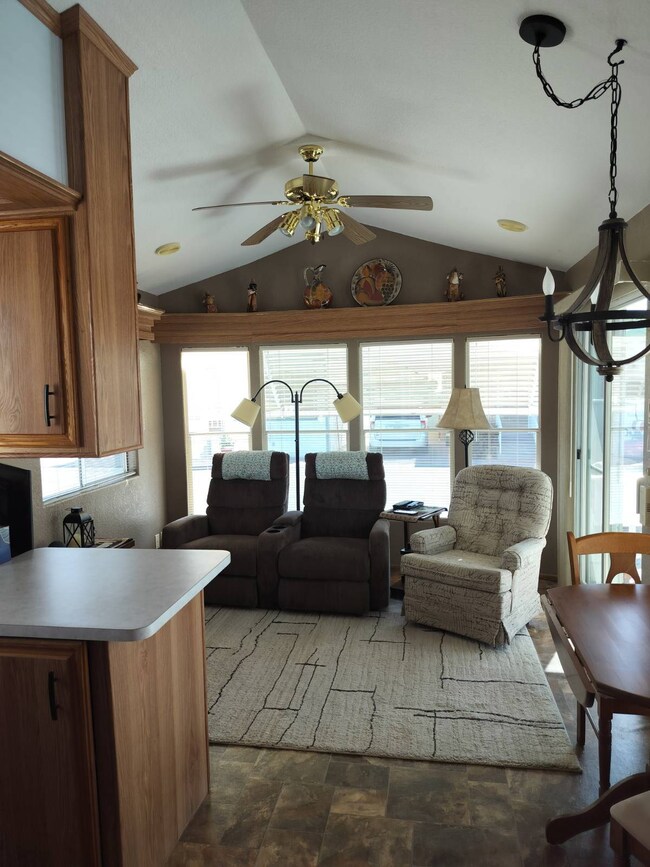 9400 N Frontage Rd unit 109, Yuma, AZ 85365 - photo 6