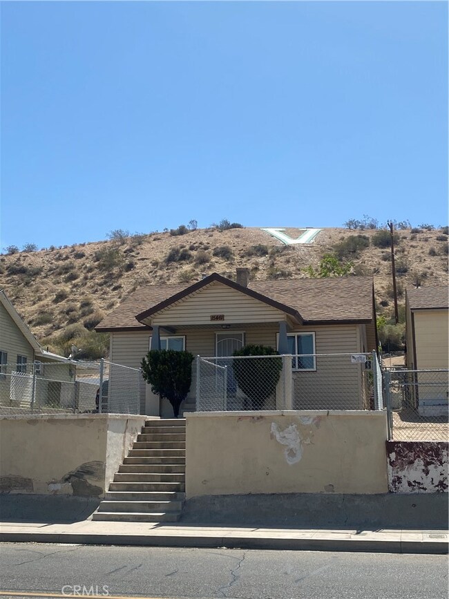 15461 Hesperia Rd, Victorville, CA 92395 - photo 2