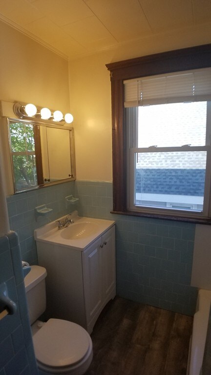 374 Chatham St unit 3, Lynn, MA 01902 - photo 4