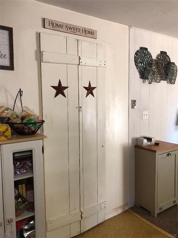 5757 Oak Ln, Zionsville, PA 18092 - photo 6