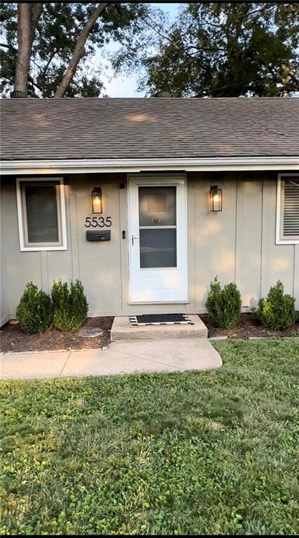 5535 Goddard St, Shawnee, KS 66203 - photo 2