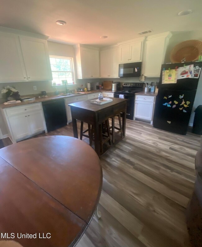 209 Buddy Finch Rd, Lucedale, MS 39452 - photo 5