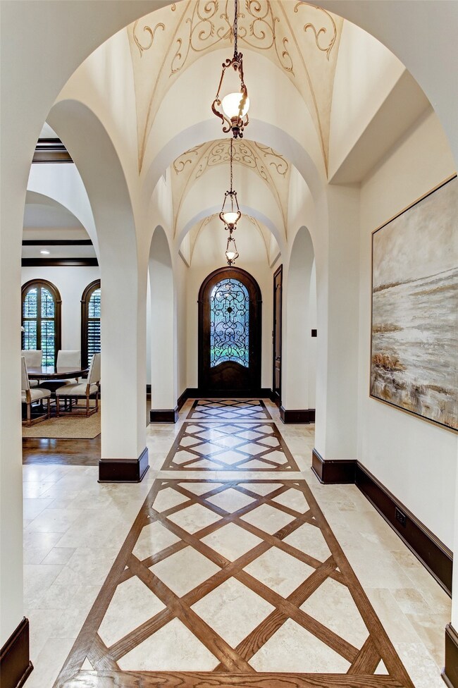 1413 Monarch Oaks St, Houston, TX 77055 - photo 3