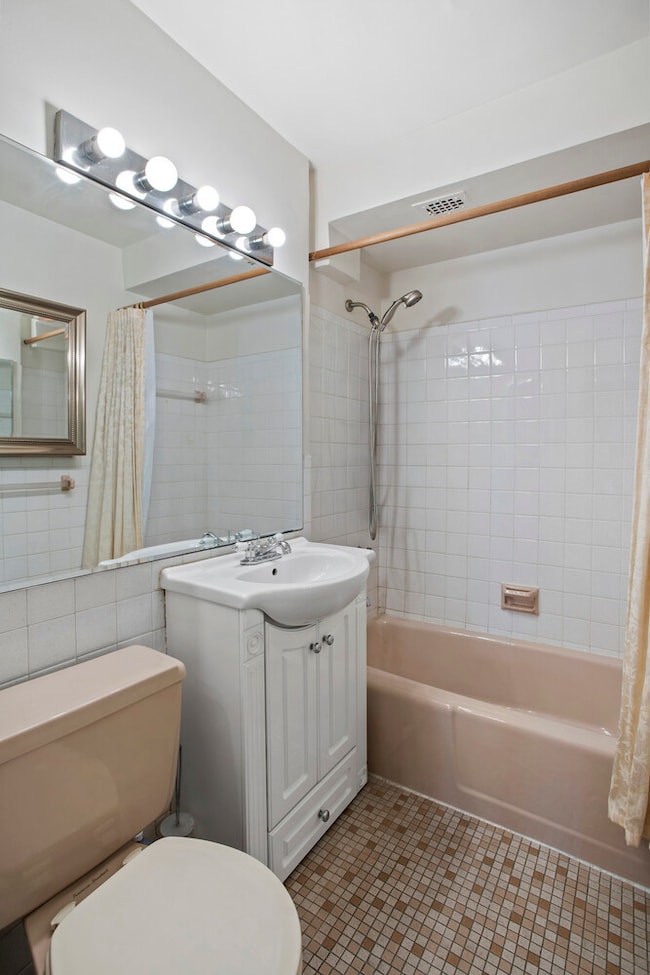 Bryn Mawr Apartments unit 11J, New York, NY 10065 - photo 5