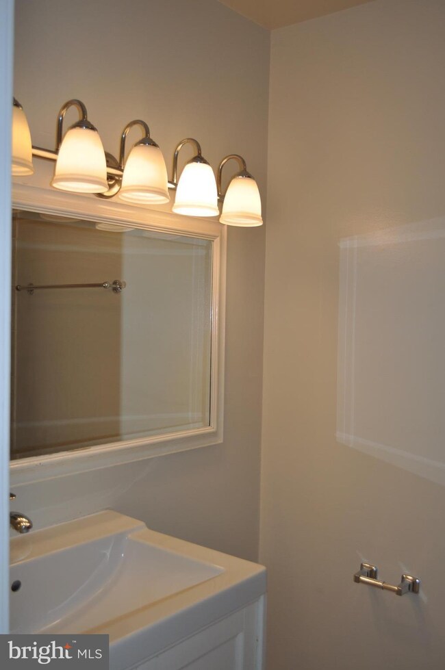 5490 Cedar Ln unit C4, Columbia, MD 21044 - photo 7