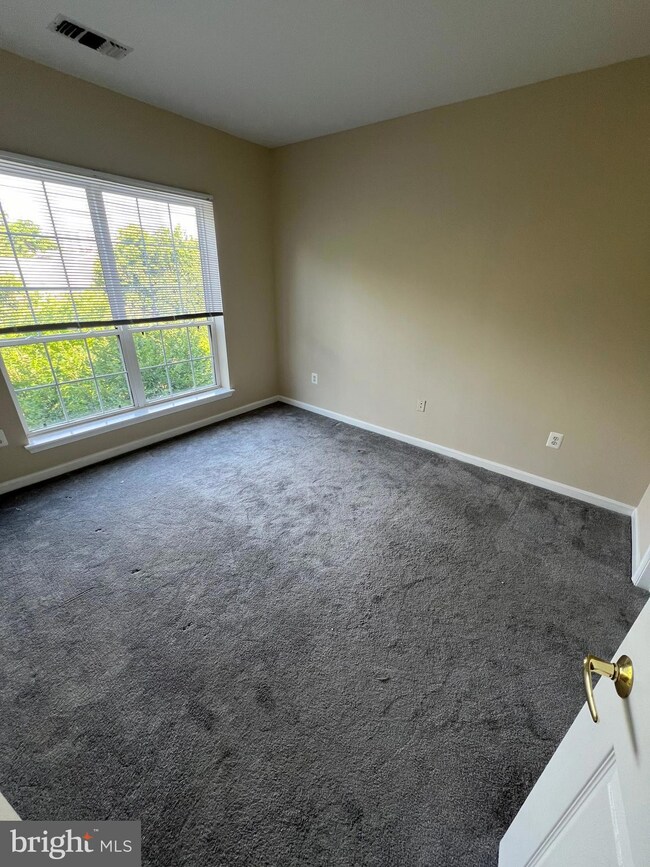 4561 Strutfield Ln unit 3309, Alexandria, VA 22311 - photo 6