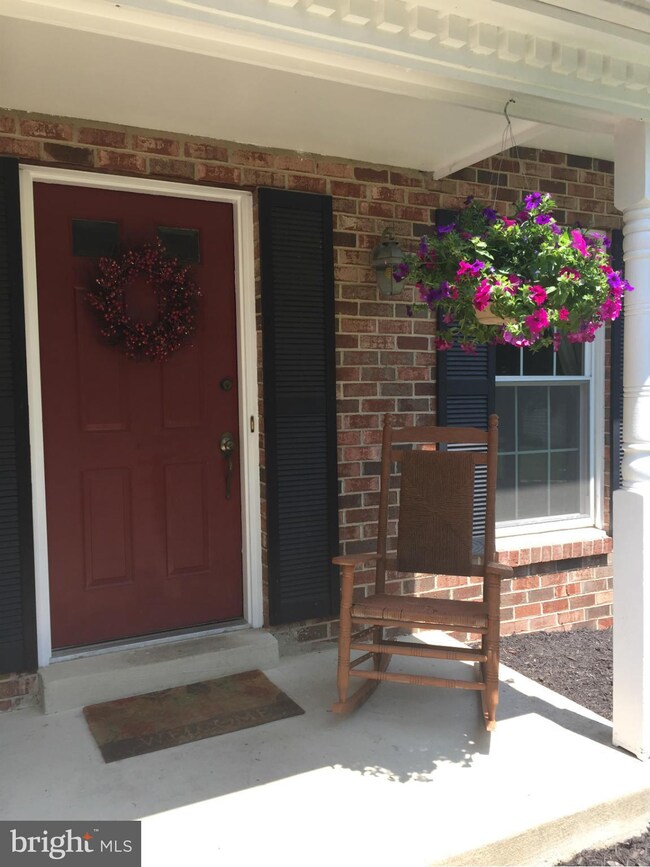 3608 Turbridge Dr, Burtonsville, MD 20866 - photo 4