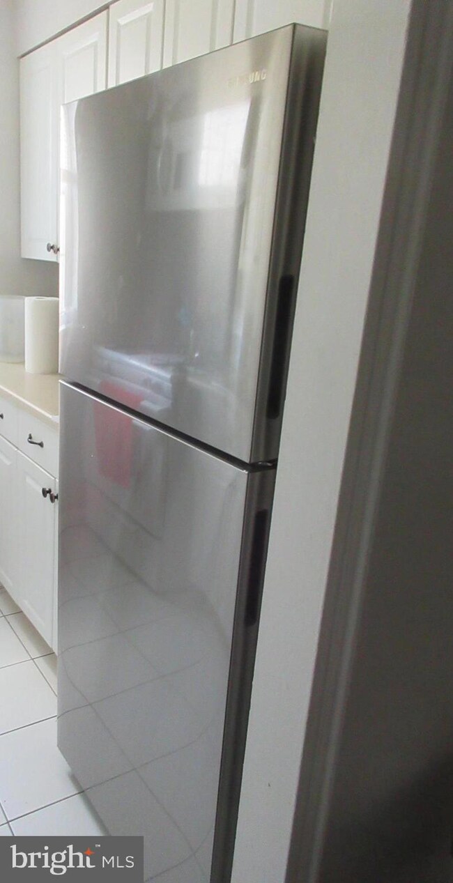 22 S Old Glebe Rd unit 205D, Arlington, VA 22204 - photo 6