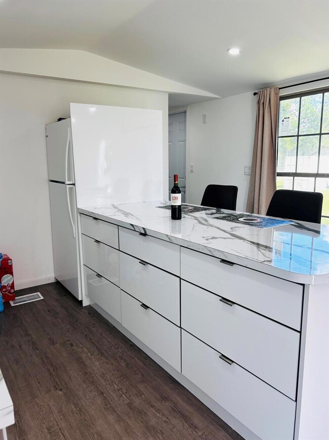 255 N Quebrada St, Clewiston, FL 33440 - photo 5