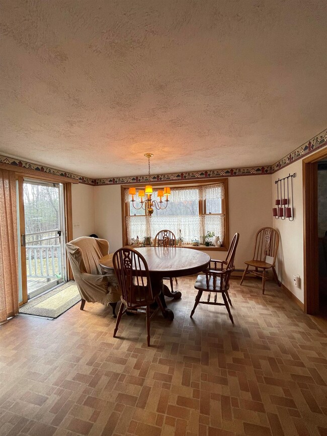 47 Geisser Rd, Hampstead, NH 03841 - photo 6