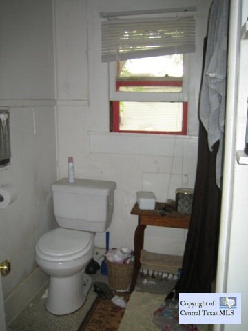 1214 W Hopkins St unit A, San Marcos, TX 78666 - photo 2