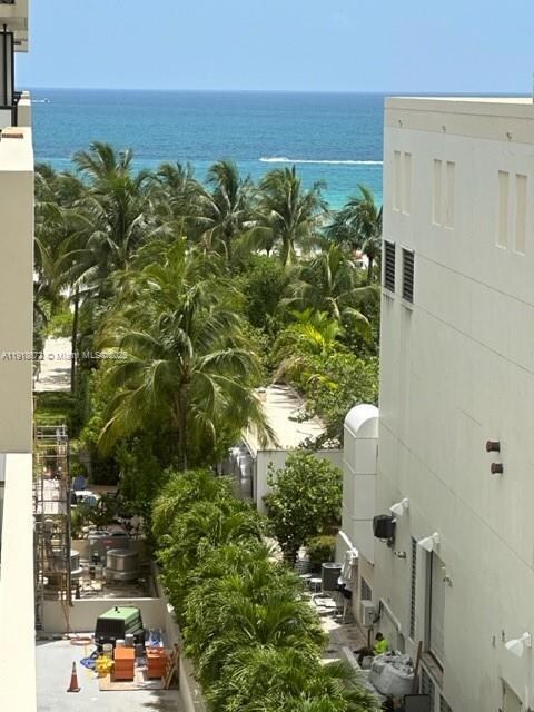 The Georgian Condominium unit 706, Miami Beach, FL 33139 - photo 5