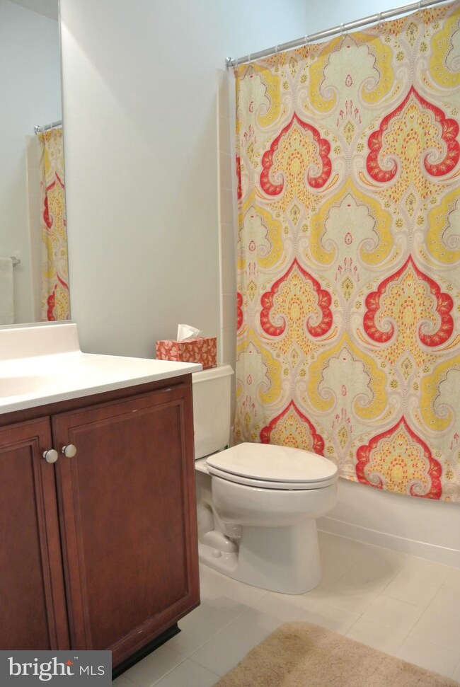 25296 Shipley Terrace, Chantilly, VA 20152 - photo 6