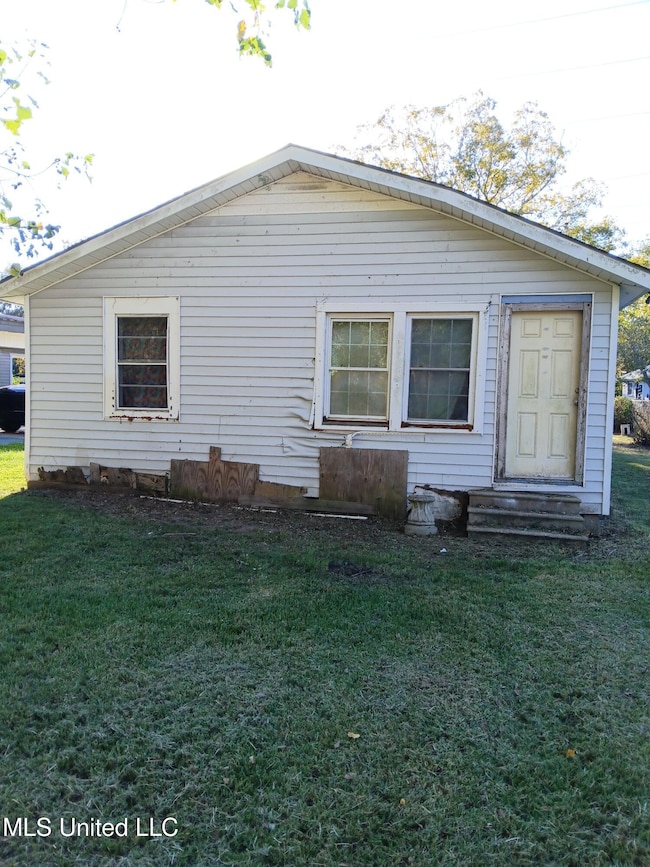 4712 First St, Moss Point, MS 39563 - photo 7
