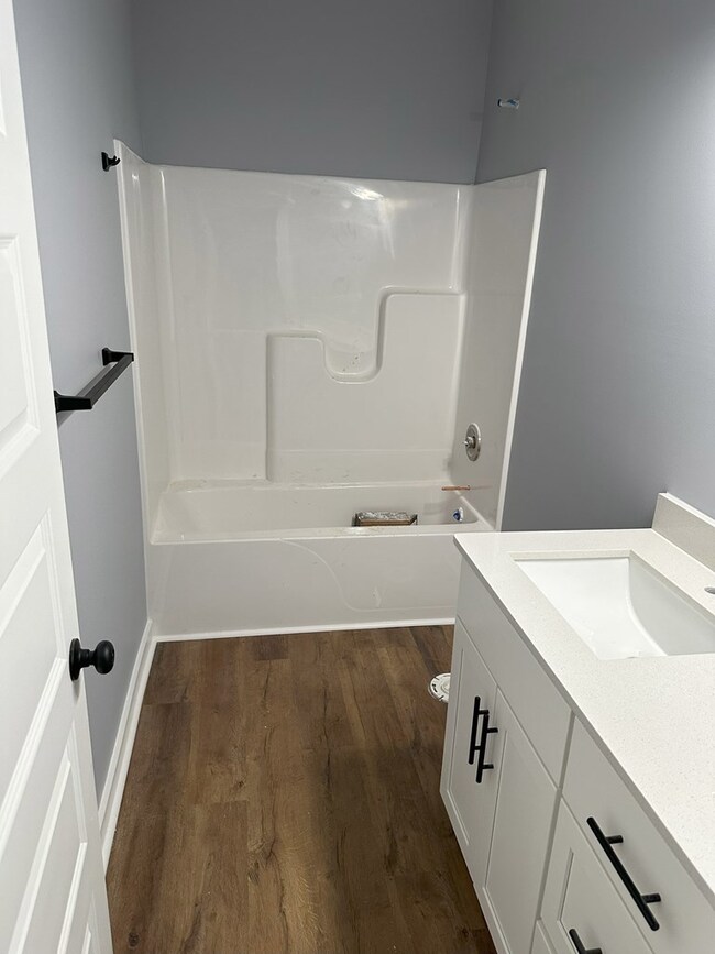 607 Colonette Dr, Hopkinsville, KY 42240 - photo 7