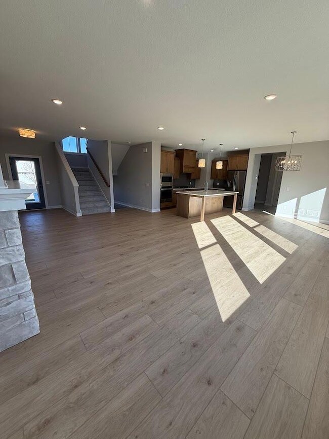 11833 35th St N, Lake Elmo, MN 55042 - photo 5