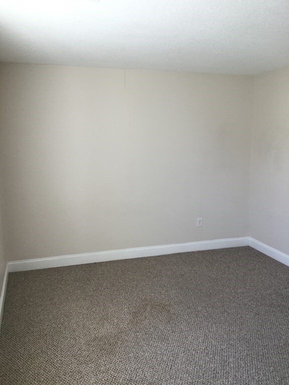 260 Fountain St unit D4, Fall River, MA 02721 - photo 7