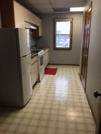 270 Main St unit 2, Stoneham, MA 02180 - photo 3