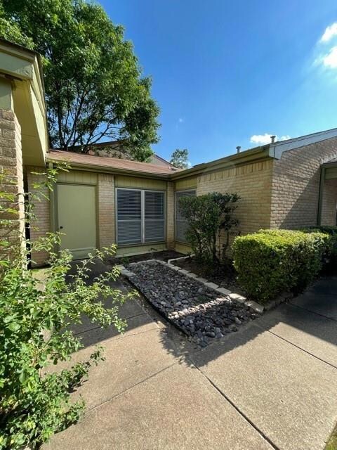 1518 El Camino Real, Euless, TX 76040 - photo 2