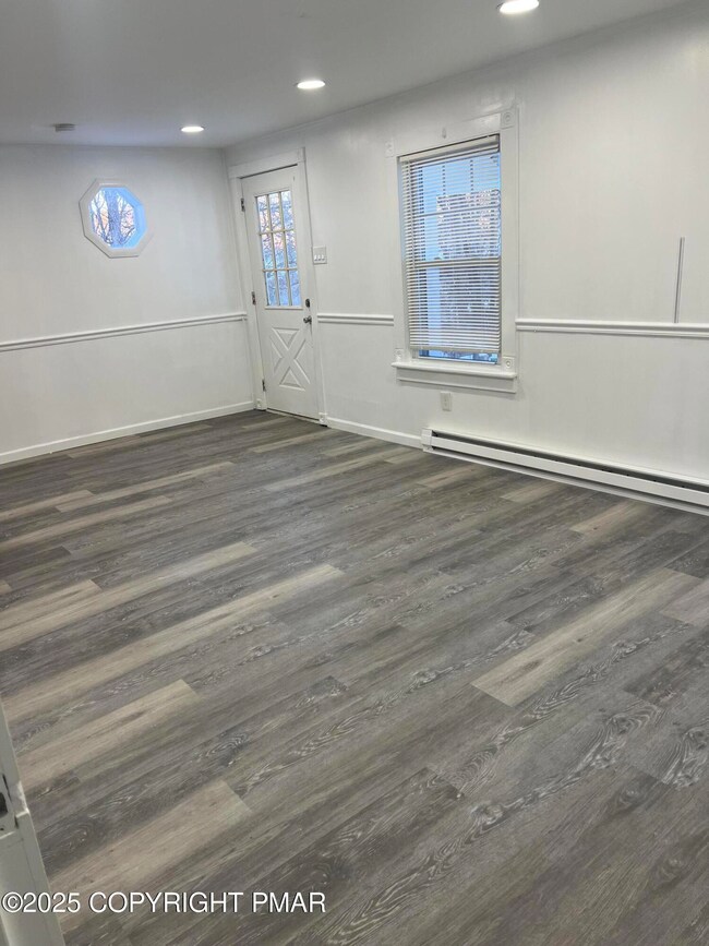 300 Tanite Rd, Stroudsburg, PA 18360 - photo 4