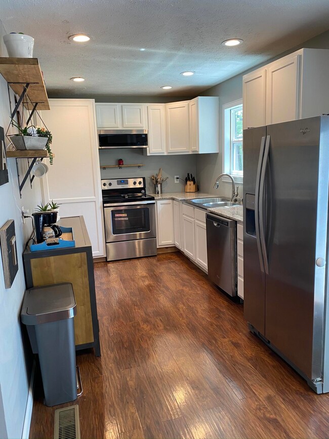 903 42nd St, Nixa, MO 65714 - photo 4