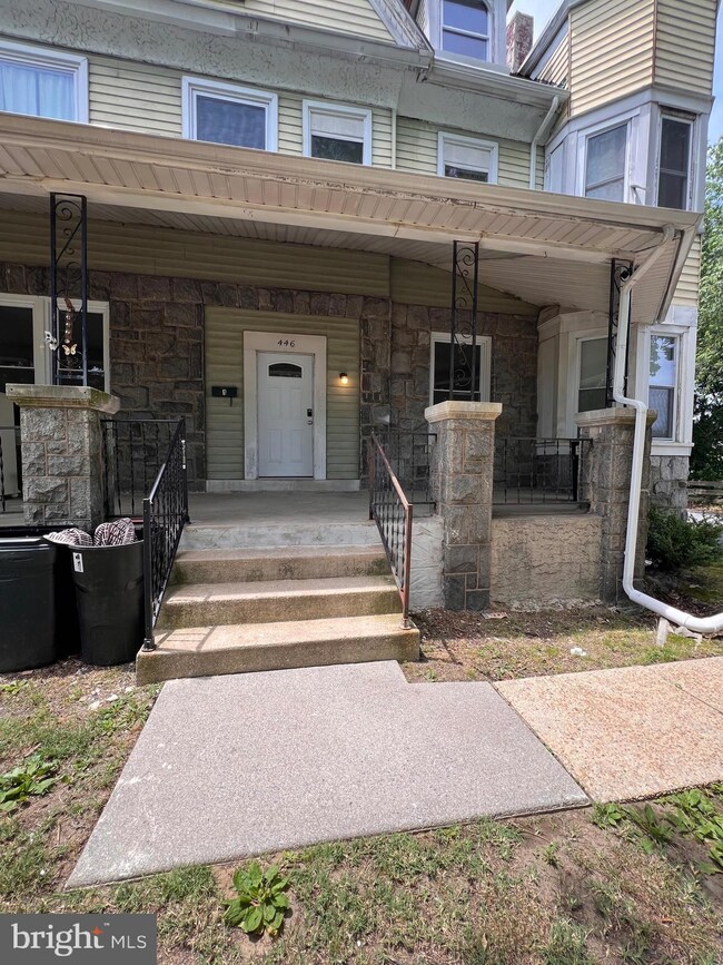 446 Beacon Ave unit 1, Paulsboro, NJ 08066 - photo 3