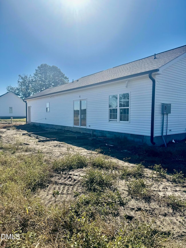 445 Bud Johnson Rd, Newton Grove, NC 28366 - photo 6