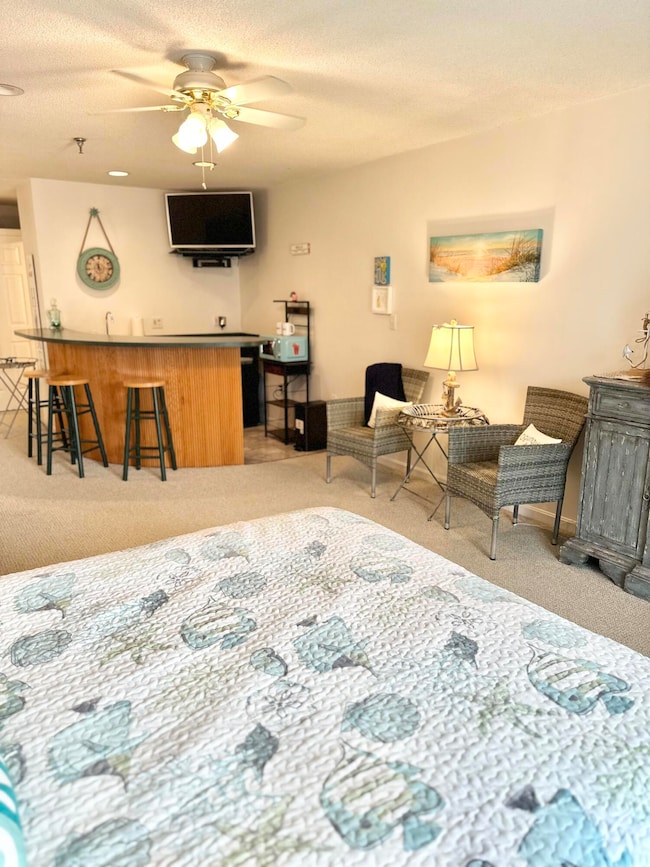 Wellington Manor unit 233, Wells, ME 04090 - photo 5