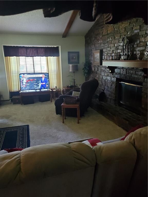living room w fireplace