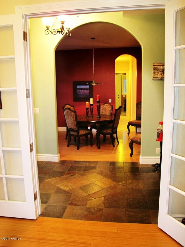 Entry to Formal Dining Room