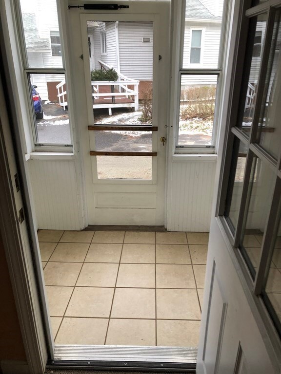 279 State St, Northampton, MA 01060 - photo 3