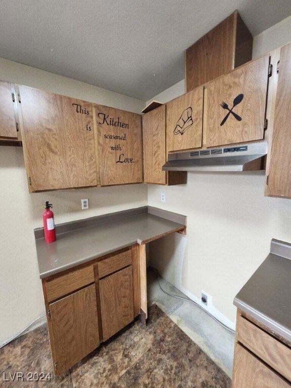 4646 Tracylynn Ln unit D, Las Vegas, NV 89121 - photo 3