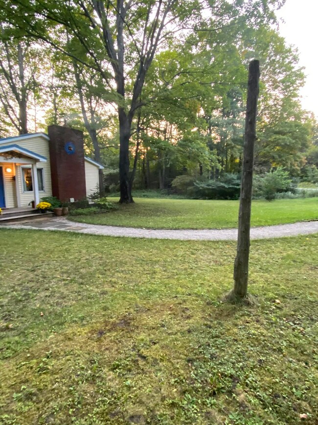 9093 Park Rd, Naubinway, MI 49762 - photo 6