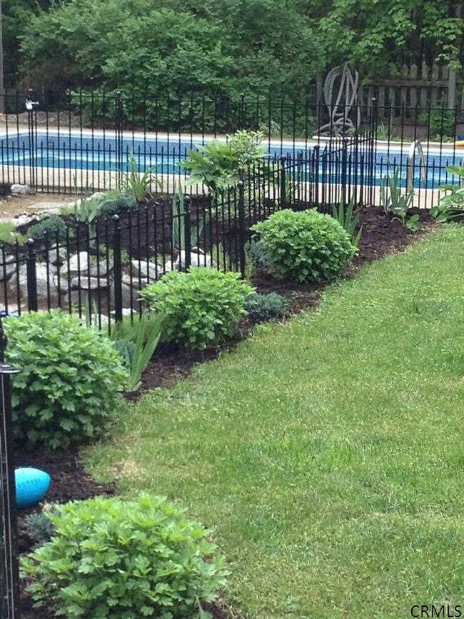 8 Kaatskill Way, Ballston Spa, NY 12020 - photo 2