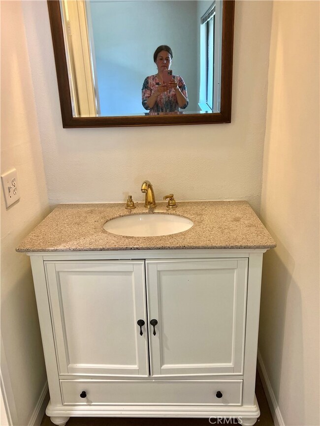 28723 Conejo View Dr, Agoura Hills, CA 91301 - photo 5