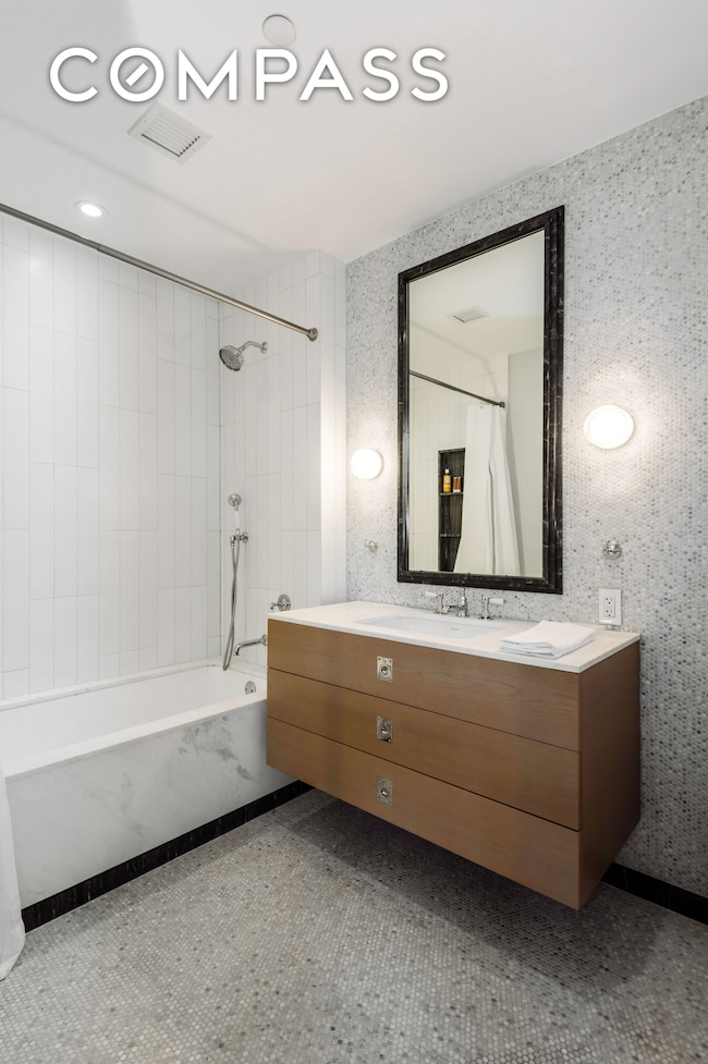 Steiner East Village unit 6J, New York, NY 10009 - photo 6