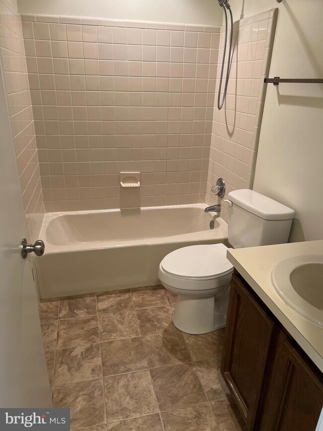 23243 White Birch Ct, California, MD 20619 - photo 6