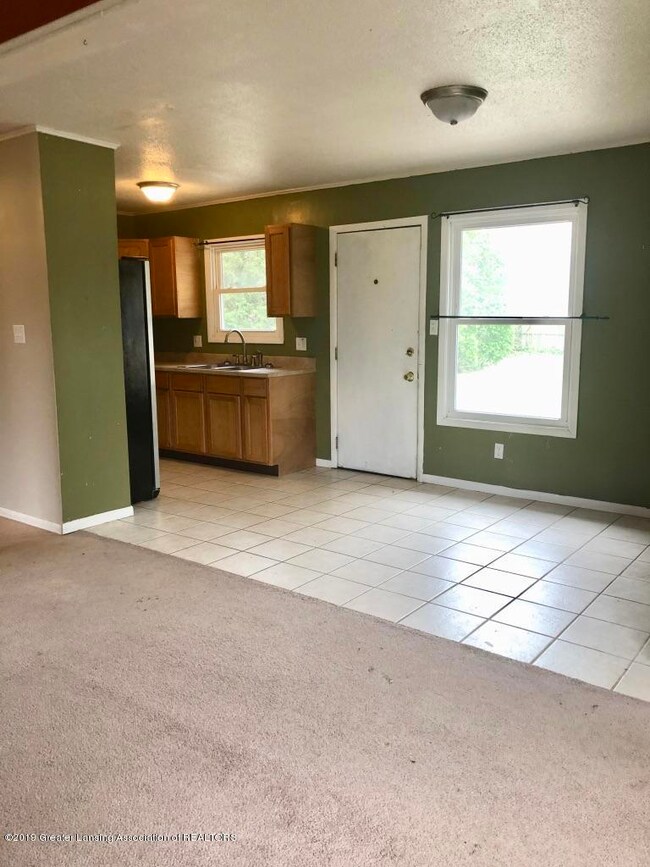 5713 Taffy Pkwy, Lansing, MI 48911 - photo 5