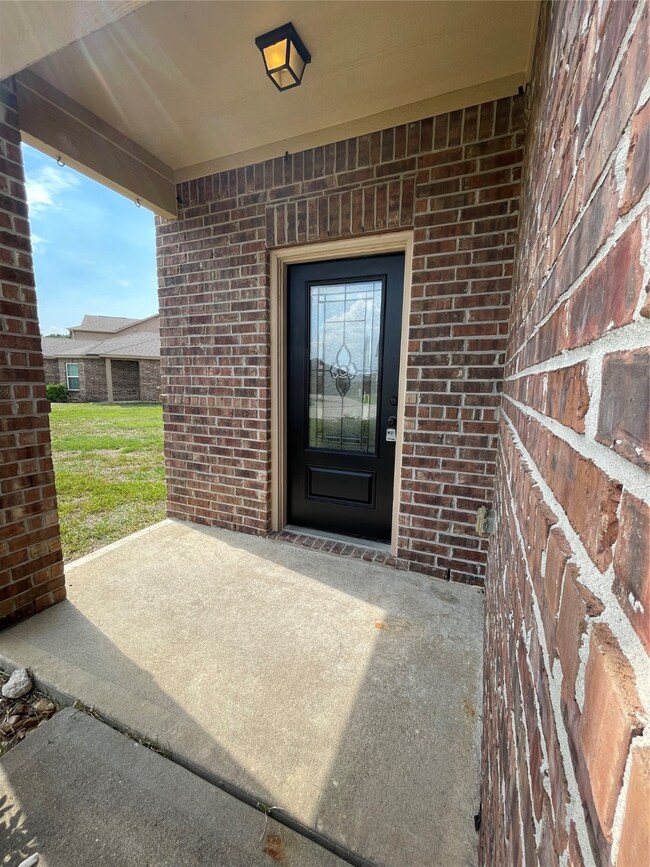 21111 Baltic Rain Dr, Hockley, TX 77447 - photo 4