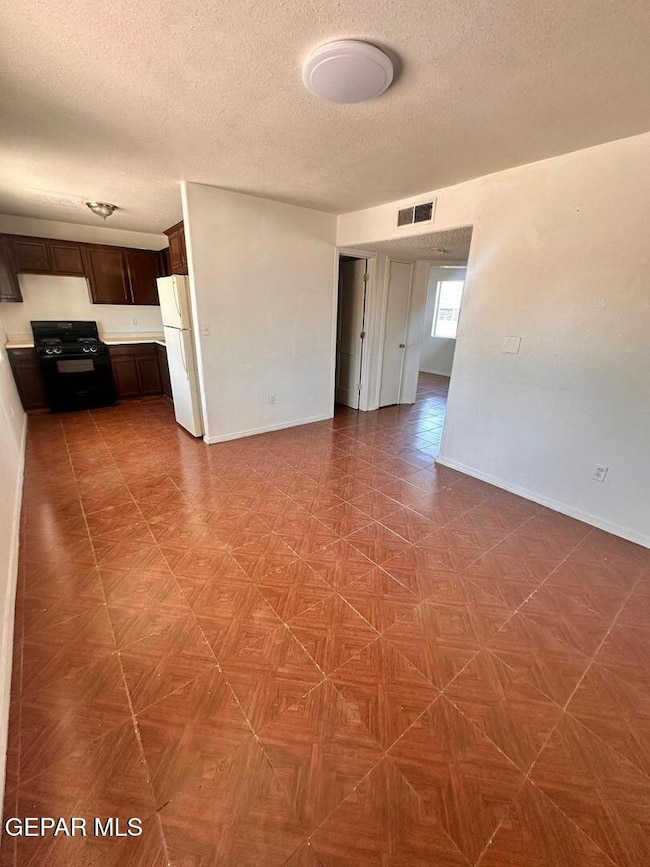 12842 Galsworthy Way unit 2, El Paso, TX 79928 - photo 6