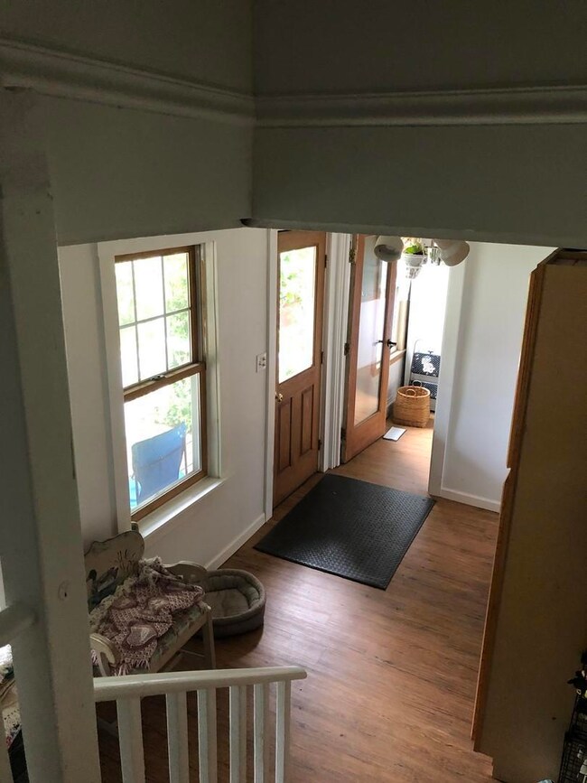 3a) Entry way (Copy)