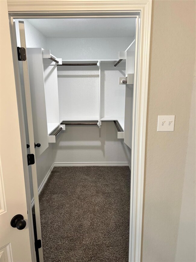 704 Elm Tree Ct, Poolville, TX 76487 - photo 6