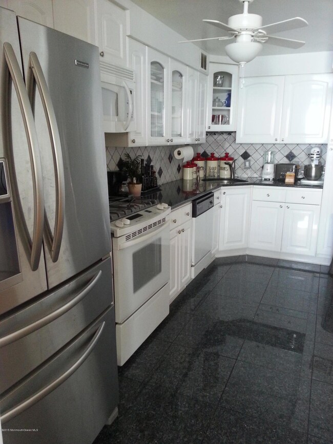 The Admirality Condominium unit 6G, Monmouth Beach, NJ 07750 - photo 5