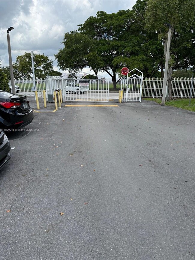 11301 SW 200th St unit 305A, Miami, FL 33157 - photo 7