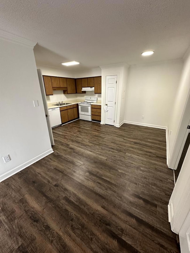 3521 Ivy Commons Dr unit 102, Raleigh, NC 27606 - photo 3