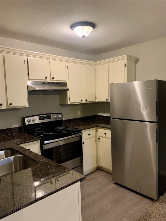 944 N Storer Ave unit 10, Fayetteville, AR 72701 - photo 7