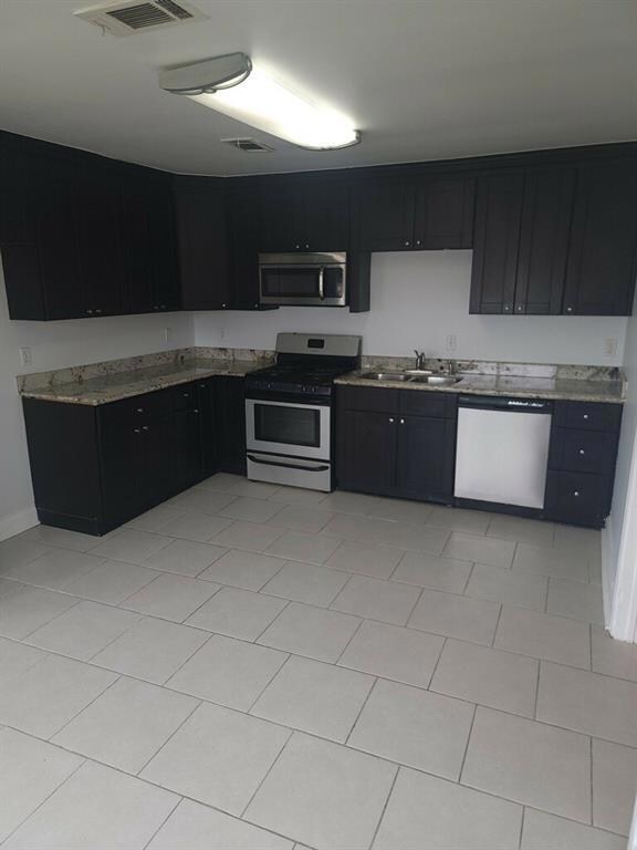 2637 Joy Ann Dr, Marrero, LA 70072 - photo 5