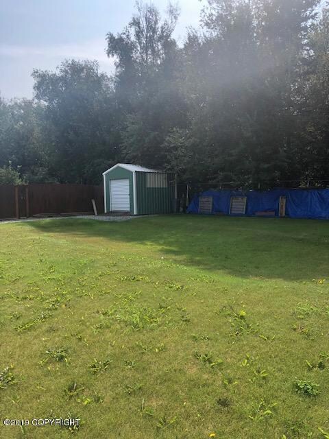 Hidden Ranch Backyard shed